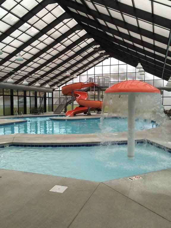 Grand Smokies Resort Lodge פיג'ן פורג' מראה חיצוני תמונה